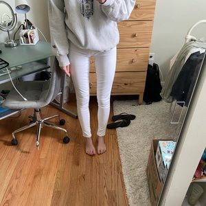 White skinny Jean